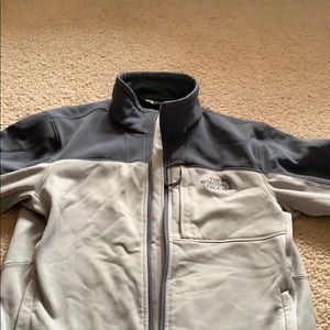 Men’s Small North Face Jacket